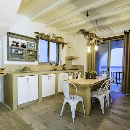 Axiotheaton Villas